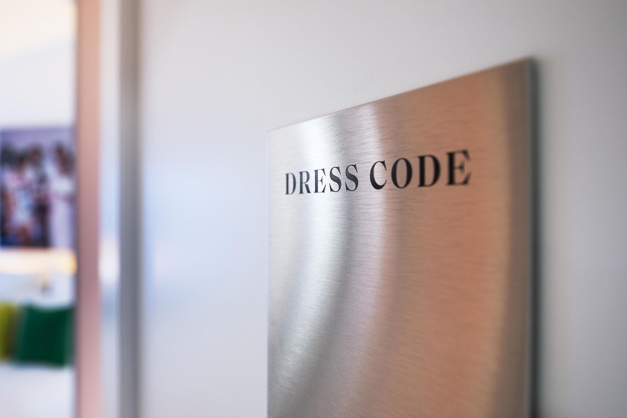 Hotel Dress Code Párizs Kültér fotó